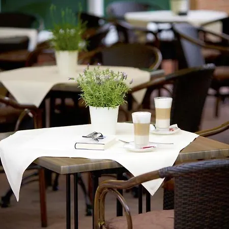 Hotel Country Timmendorfer 4*