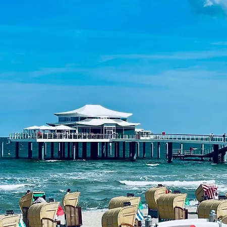 Country Timmendorfer Szálloda